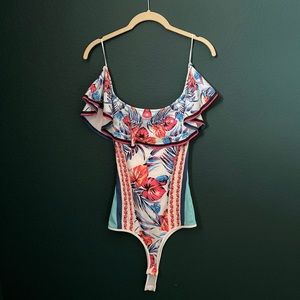 off the shoulder bodysuit size S